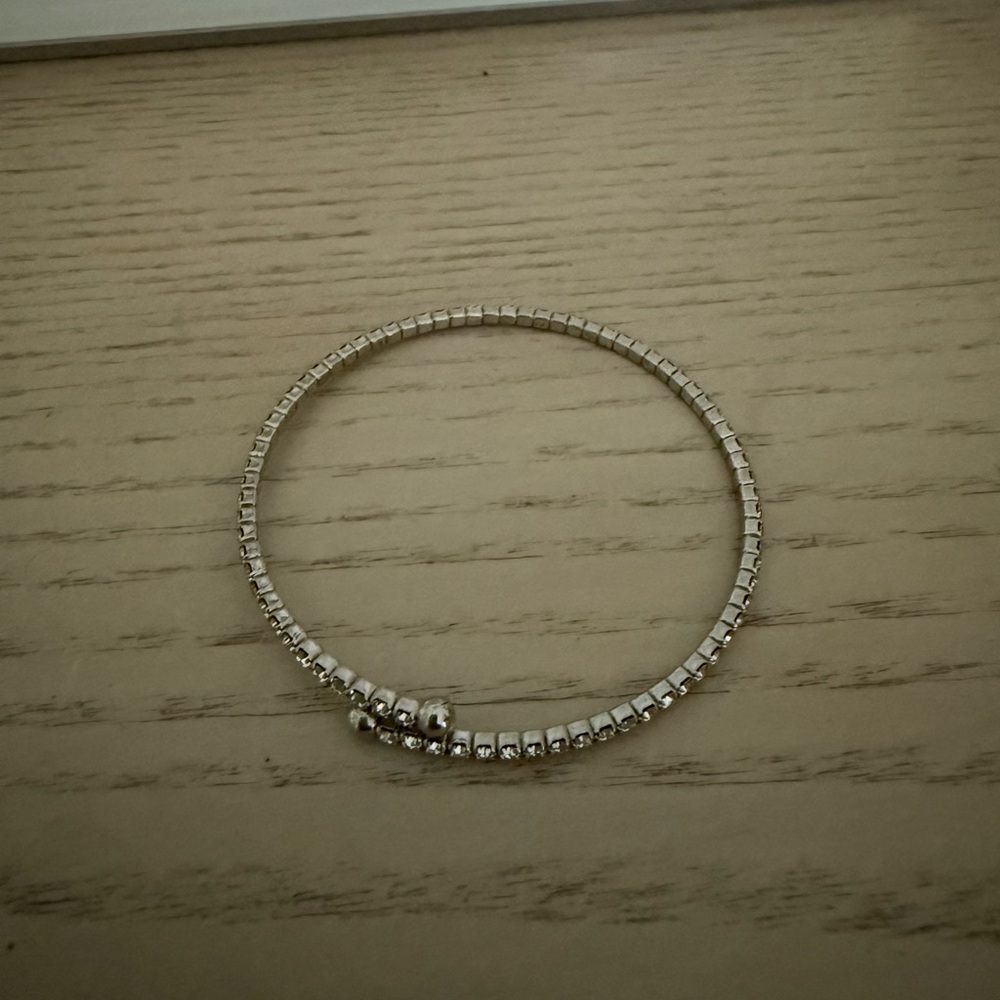 Elegant Silver Bracelet